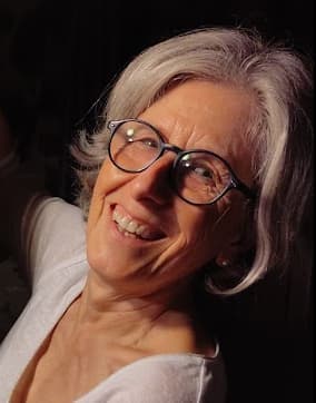 Claire R.